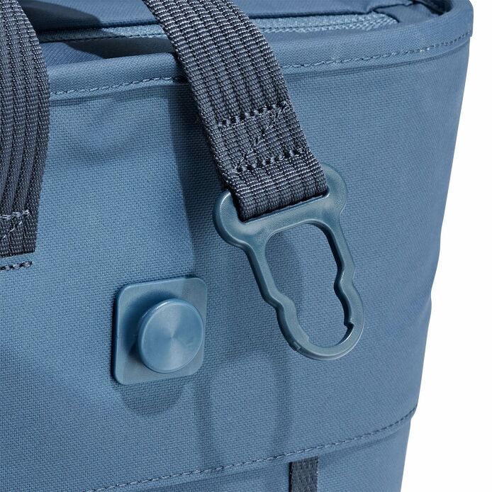 carryouttm-soft-cooler-tote-10-l-u4 250815_hydro_cooler_details_14841_1_9.jpg