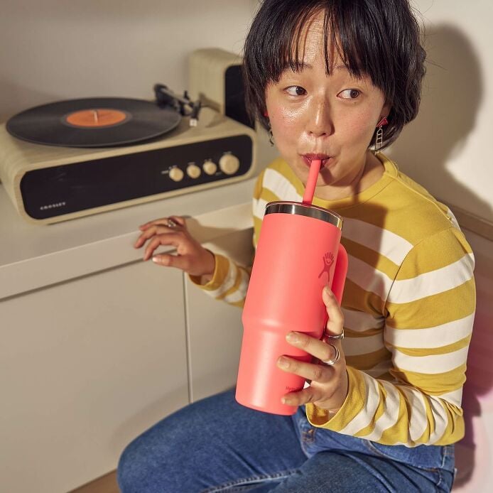 24-oz-travel-tumbler-a8 hf_s26_mcinnis_2487.jpg