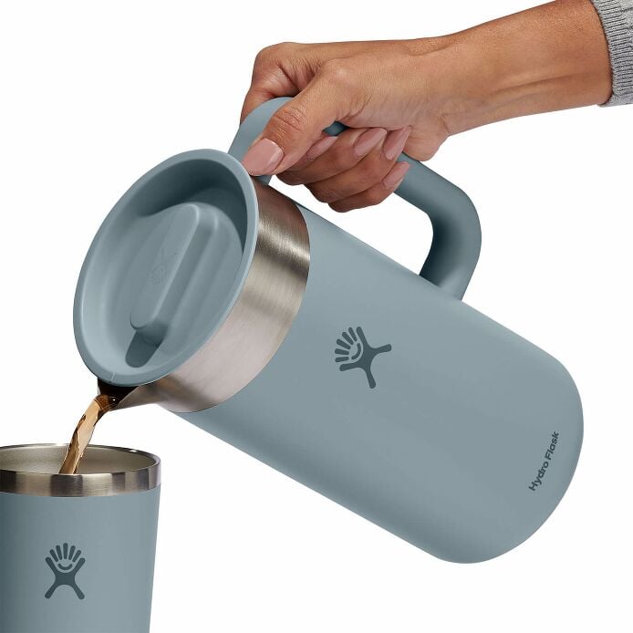 51-oz-insulated-pitcher-a2 okp51043-insulated-pitcher-shale-gray-pour.jpg